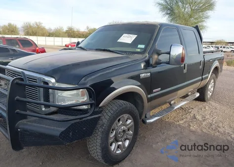 2006 Ford F250 Super Duty from USA, damaged, VIN 1FTSW21P06ED60010